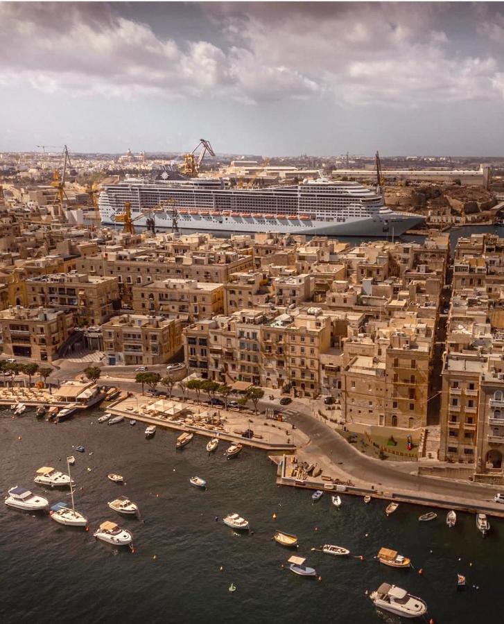 New & Unique Apartment - A 5 Minutes Ferry To Capital City Of Valletta 森格莱阿 外观 照片